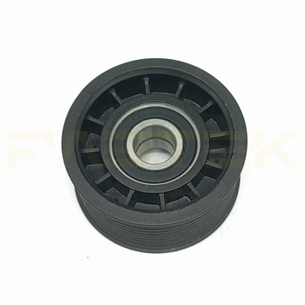 John Deere Idler Pulley, AT211041