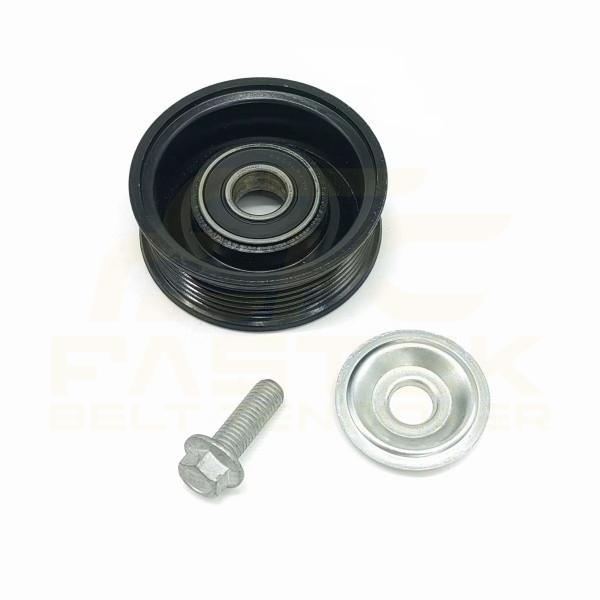 John Deere Idler Roller RE537861